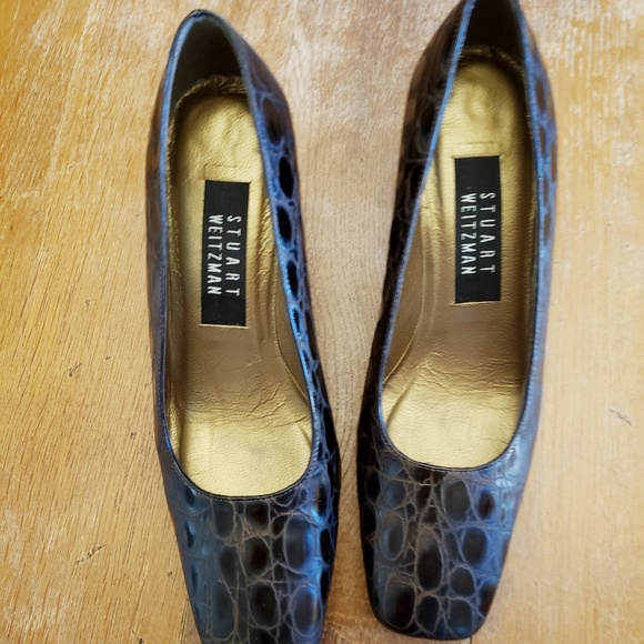 Stuart Weitzman crocodile block heel pumps - Picture 3 of 8